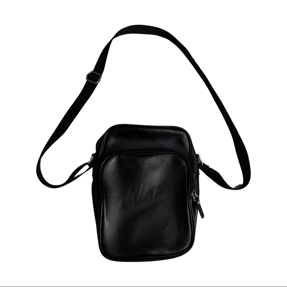 90’s Nike side bag